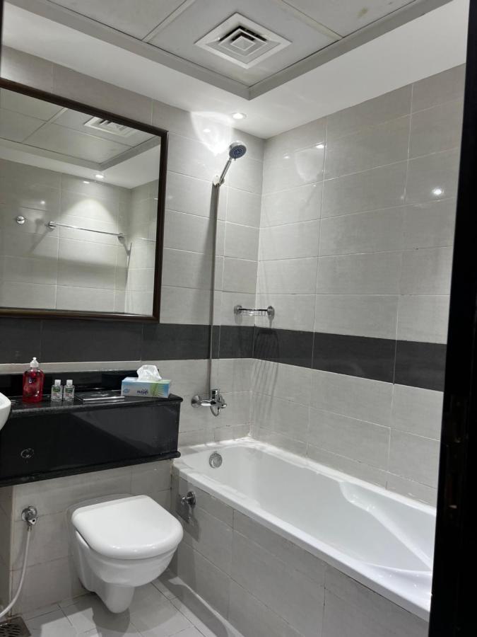 Grand Pearl Hostel For Boys 迪拜 外观 照片
