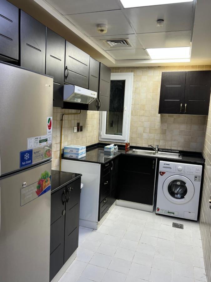 Grand Pearl Hostel For Boys 迪拜 外观 照片