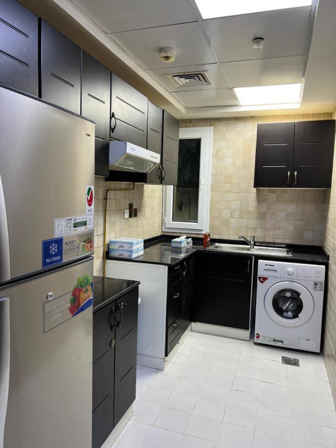 Grand Pearl Hostel For Boys 迪拜 外观 照片